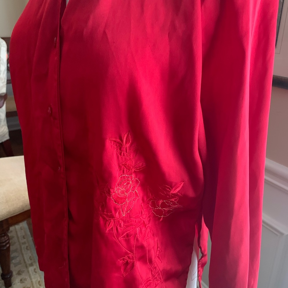 Morgan Taylor, MediumR, red satin pajamas, polyester, washable